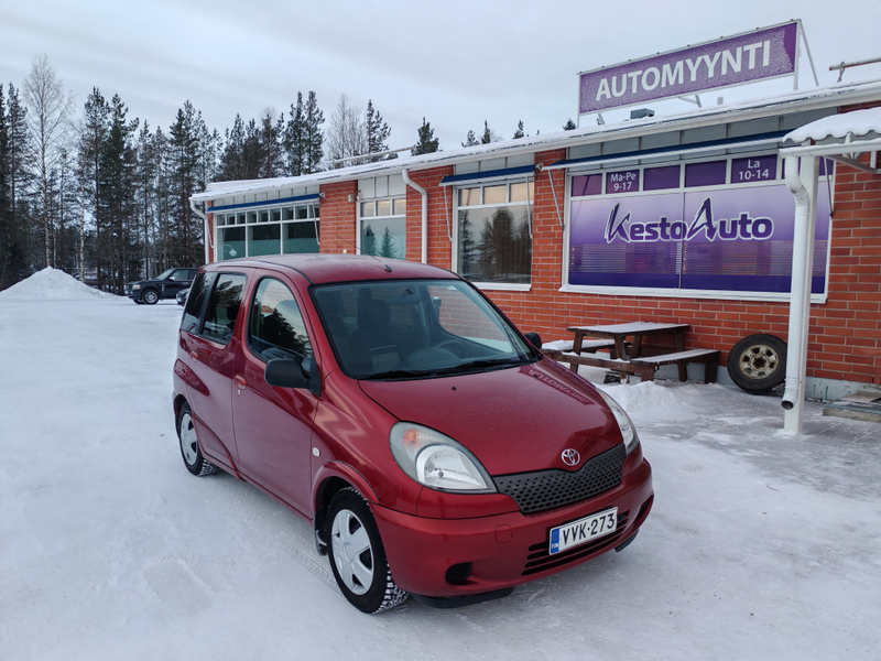 Toyota Yaris vaihtoauto