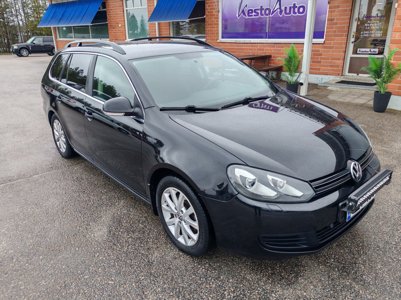 Volkswagen Golf vaihtoauto