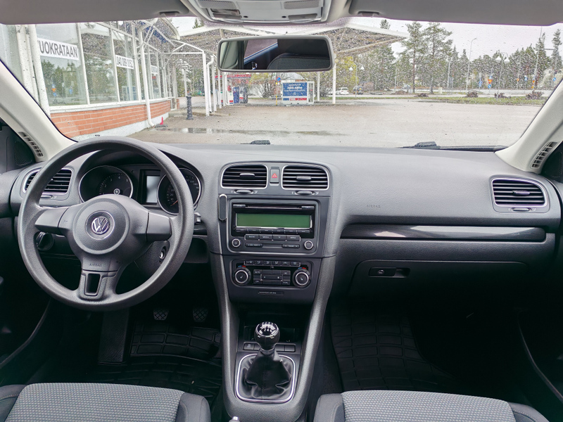 Volkswagen Golf vaihtoauto