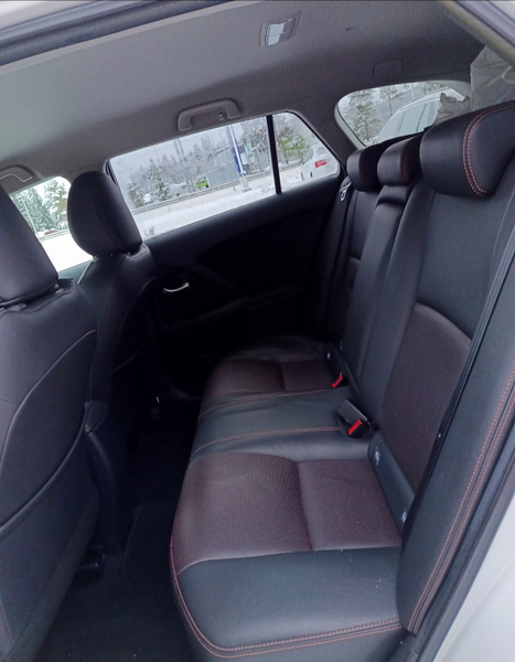 Toyota Avensis vaihtoauto