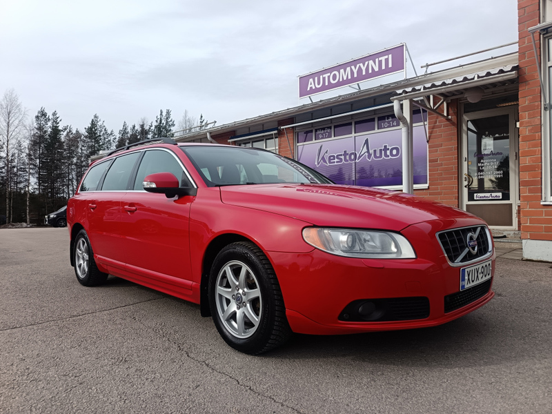 Volvo V70 vaihtoauto