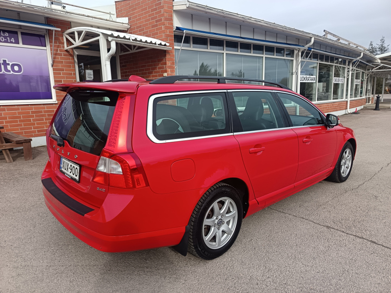 Volvo V70 vaihtoauto