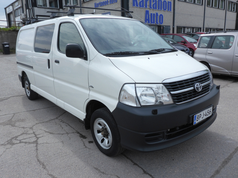 Toyota Hiace vaihtoauto