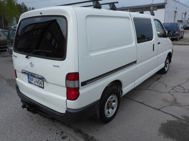 Toyota Hiace vaihtoauto