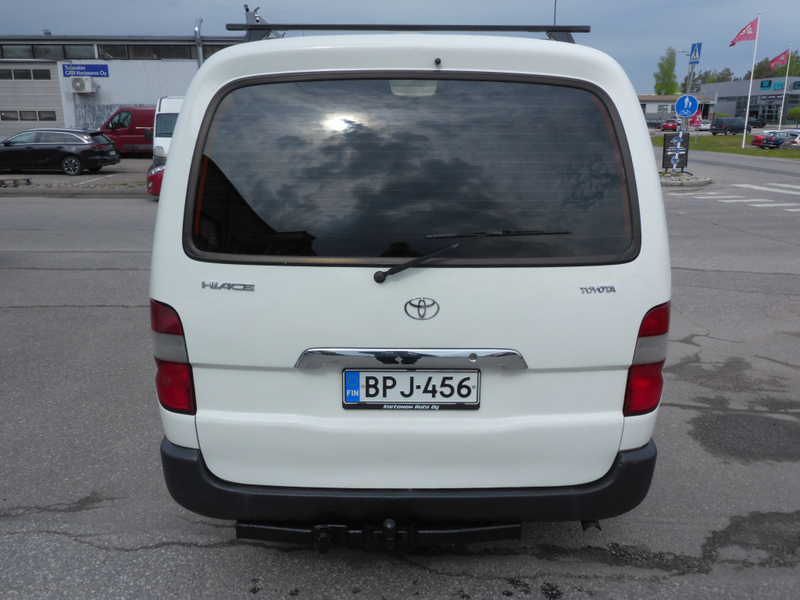 Toyota Hiace vaihtoauto