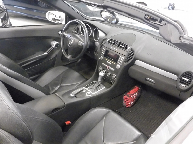 Mercedes-Benz SLK vaihtoauto