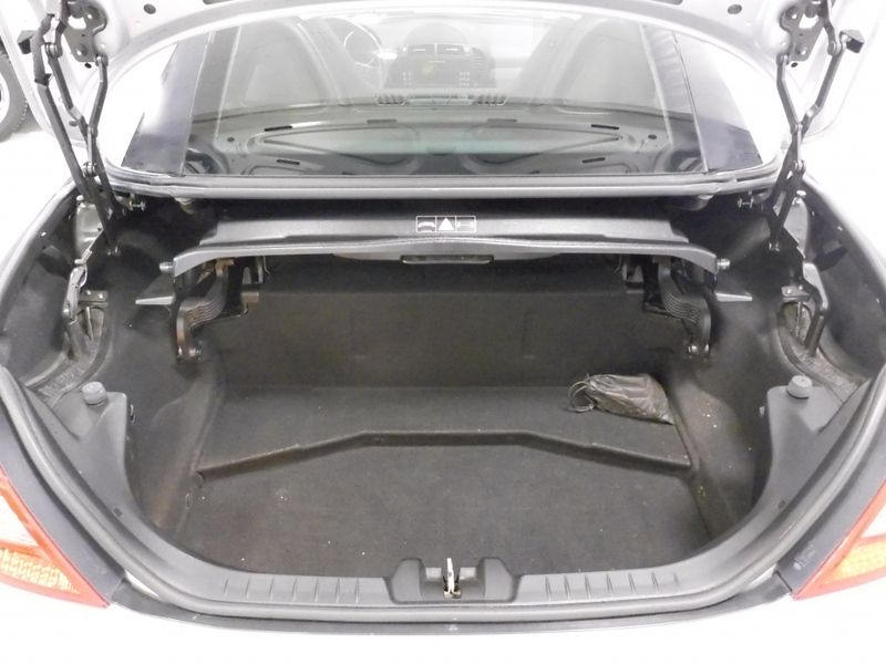 Mercedes-Benz SLK vaihtoauto