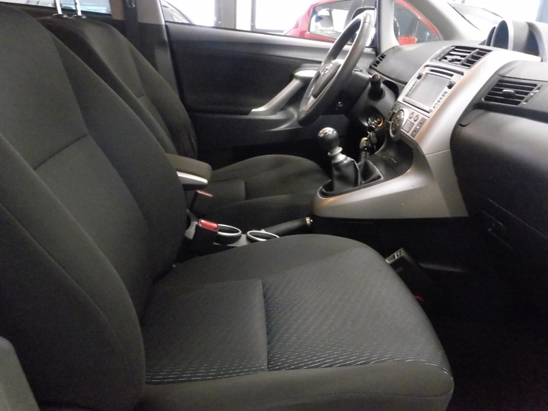 Toyota Verso vaihtoauto