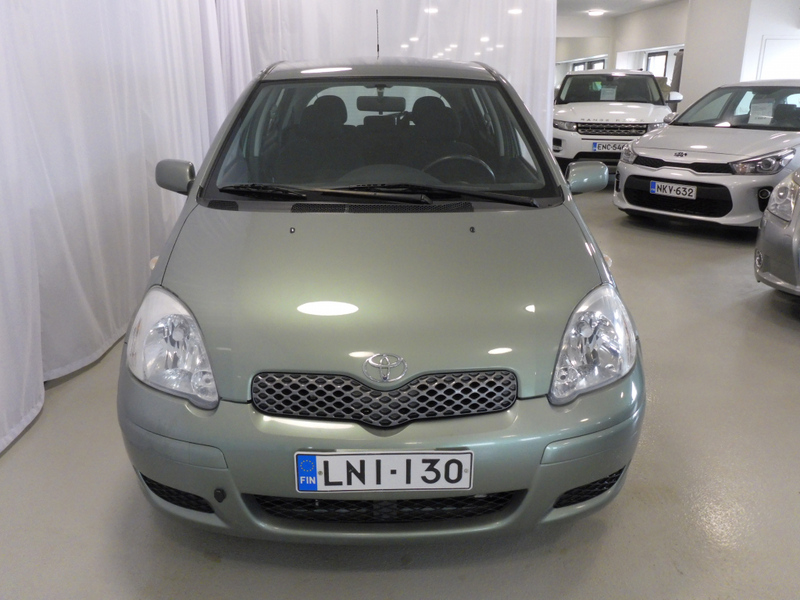 Toyota Yaris vaihtoauto