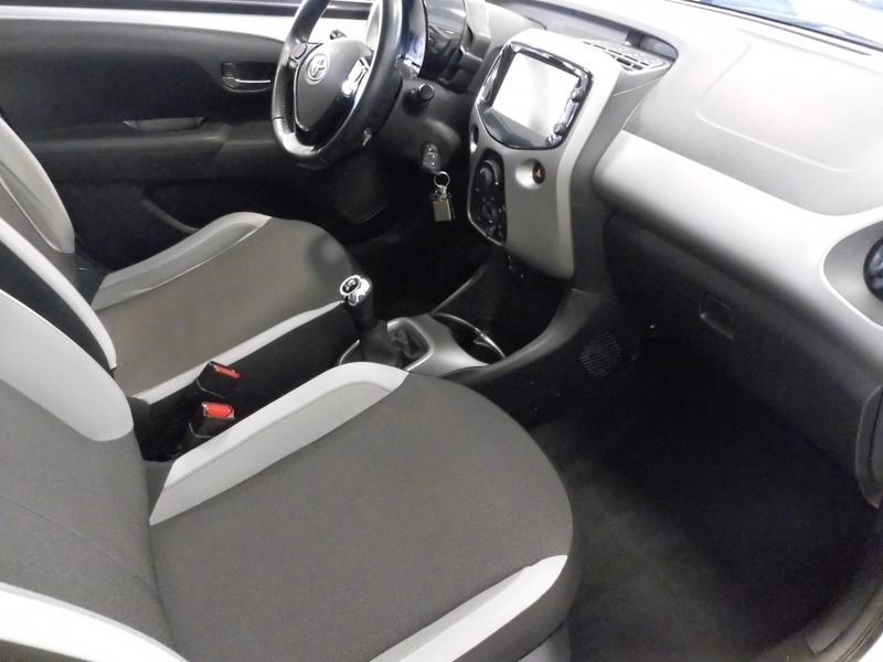 Toyota AYGO vaihtoauto