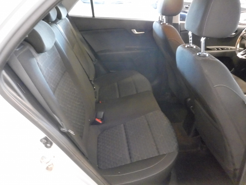 Kia Rio vaihtoauto