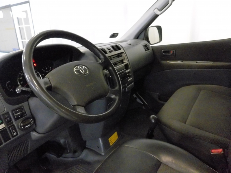 Toyota Hiace vaihtoauto