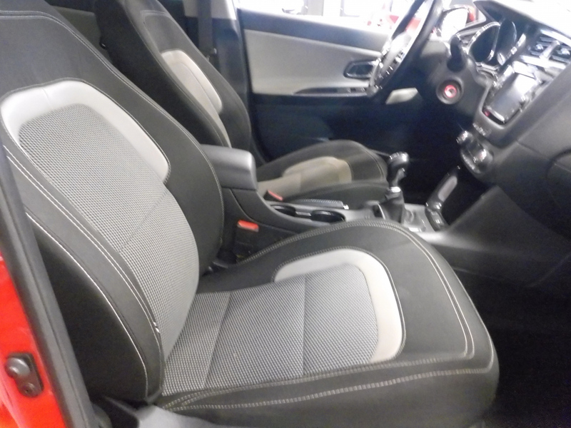 Kia Ceed vaihtoauto