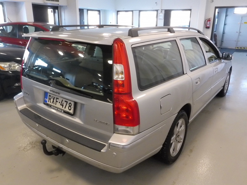 Volvo V70 vaihtoauto