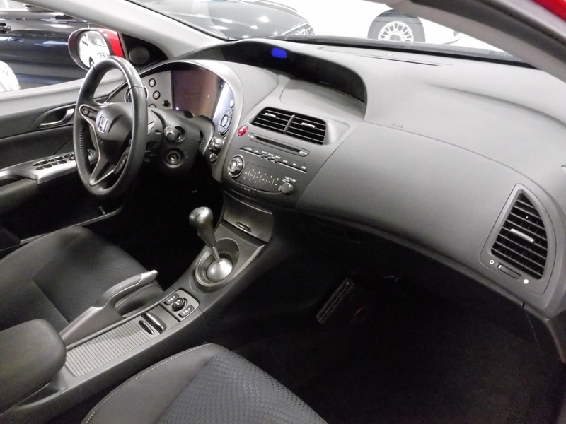 Honda Civic vaihtoauto