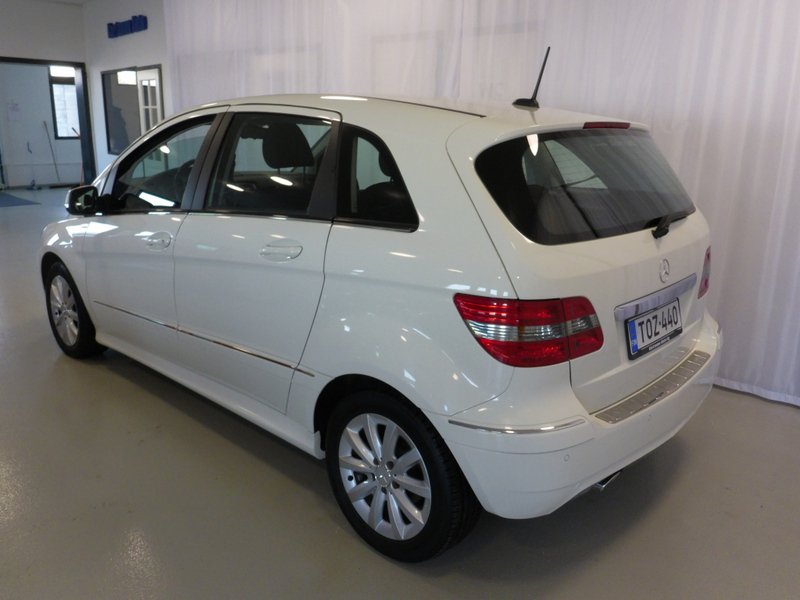 Mercedes-Benz B vaihtoauto