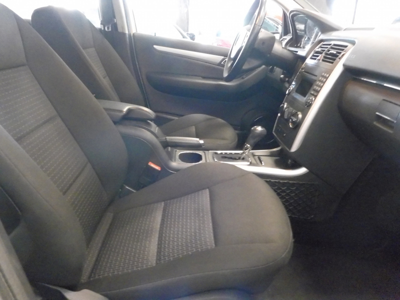 Mercedes-Benz B vaihtoauto