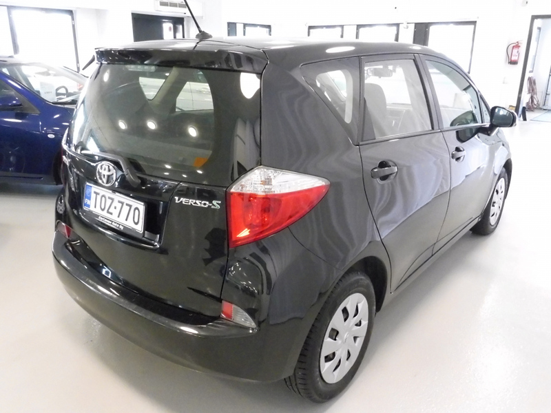 Toyota Verso-S vaihtoauto