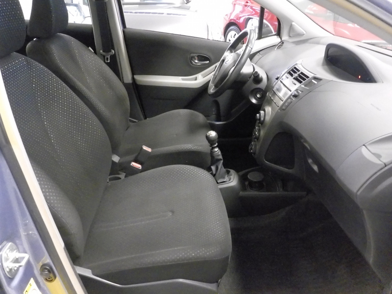 Toyota Yaris vaihtoauto