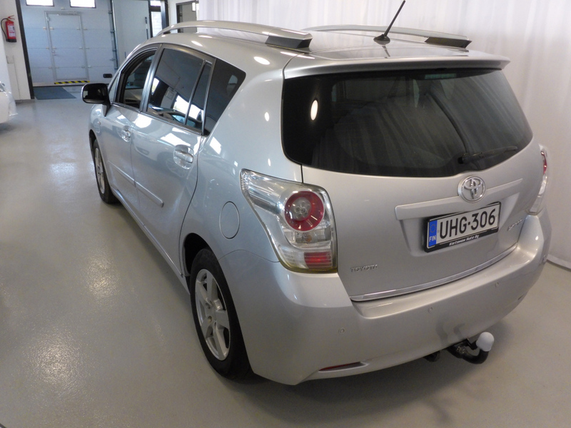 Toyota Verso vaihtoauto