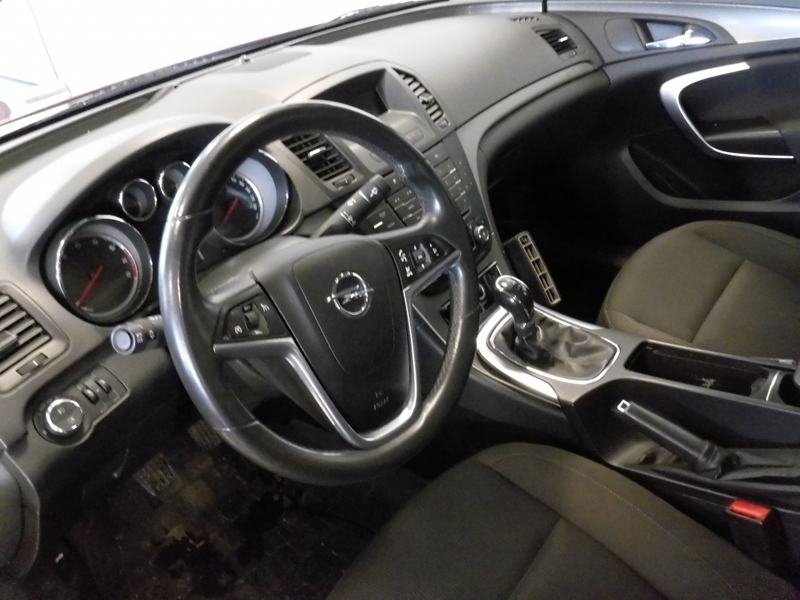 Opel Insignia vaihtoauto