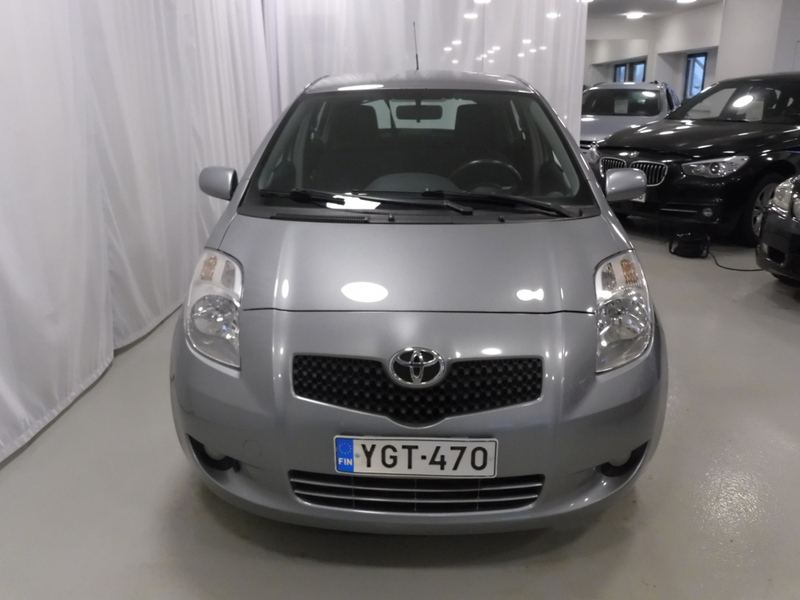 Toyota Yaris vaihtoauto