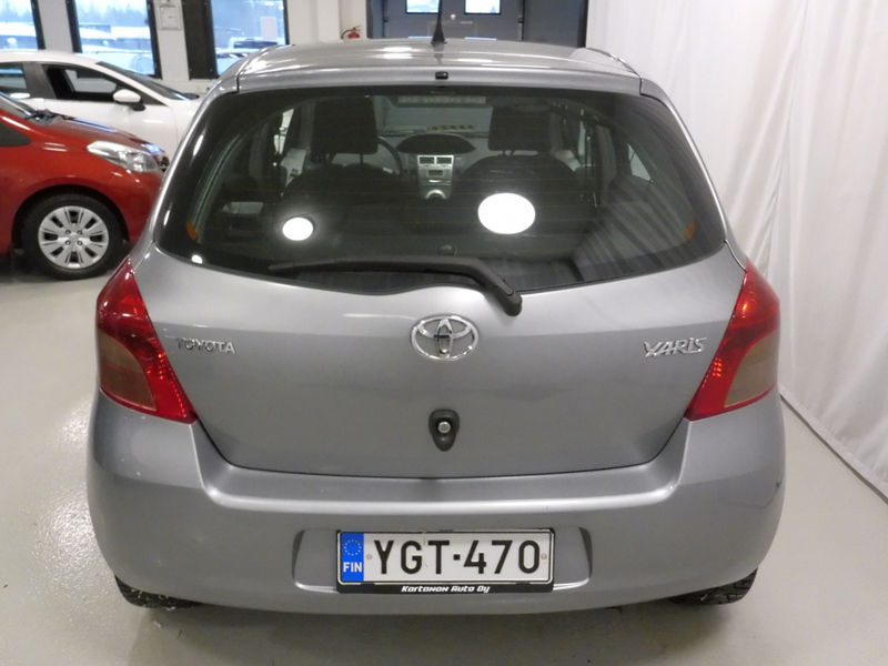 Toyota Yaris vaihtoauto