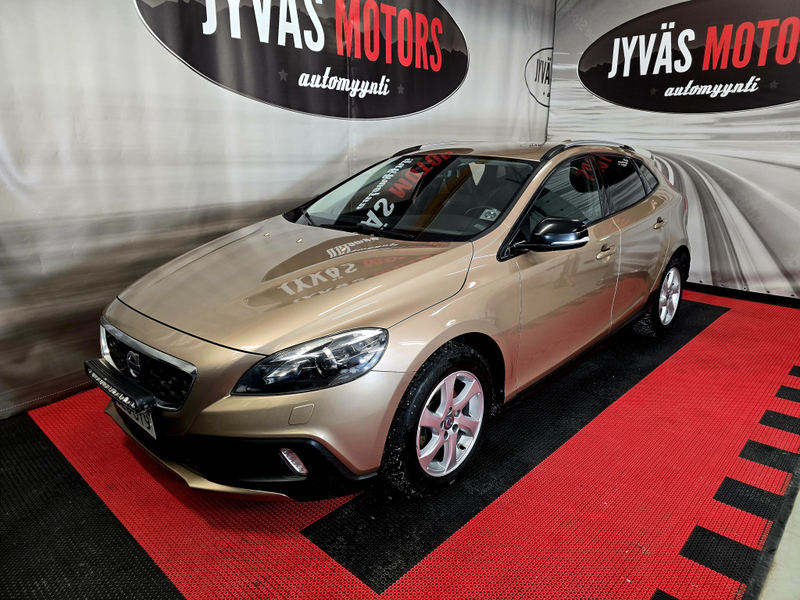 Volvo V40 Cross Country vaihtoauto