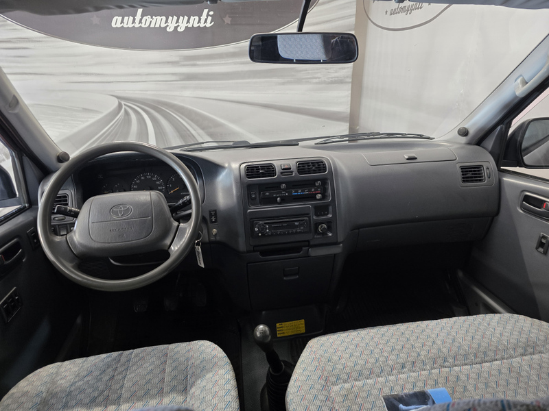 Toyota Hiace vaihtoauto