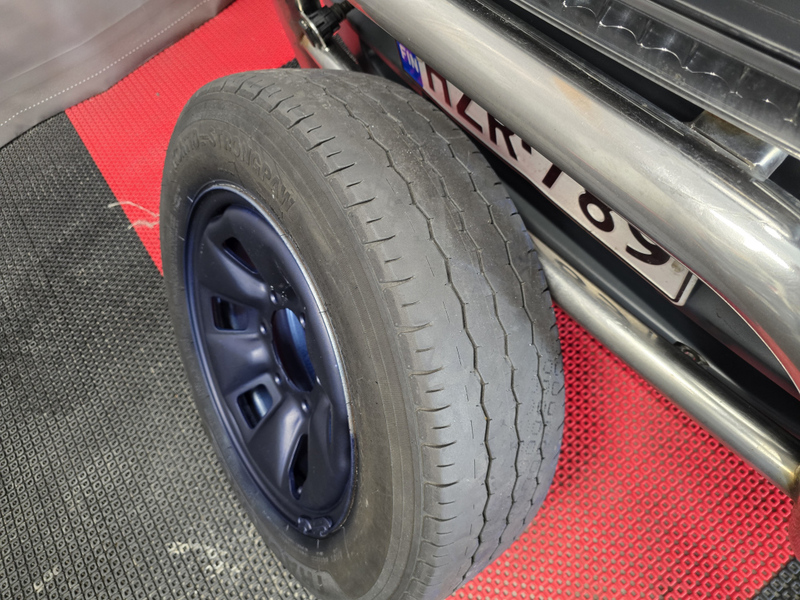 Toyota Hiace vaihtoauto