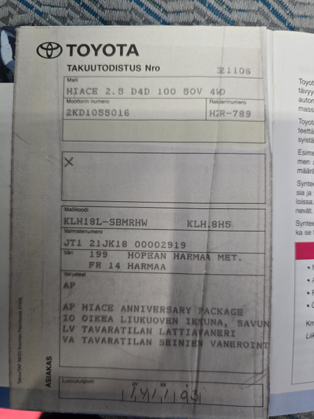 Toyota Hiace vaihtoauto