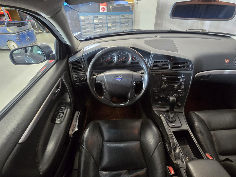 Volvo V70 vaihtoauto