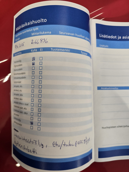 Nissan Navara vaihtoauto