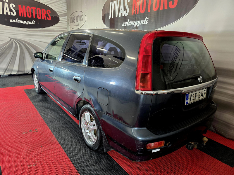 Honda Stream vaihtoauto