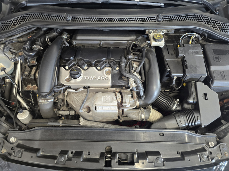 Peugeot RCZ vaihtoauto