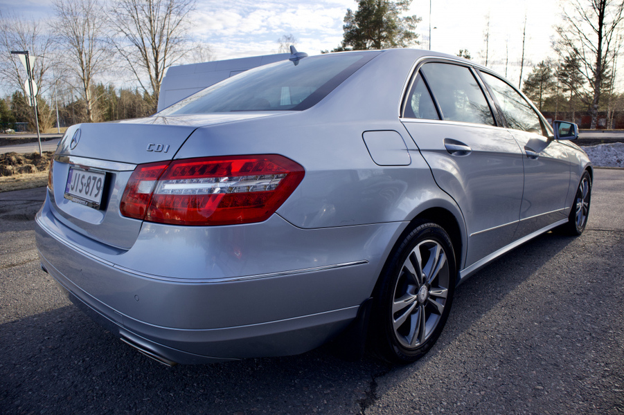 Mercedes-Benz E vaihtoauto