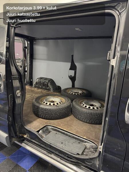 Renault Trafic vaihtoauto