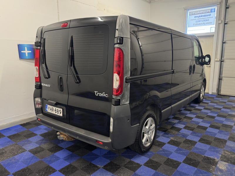 Renault Trafic vaihtoauto