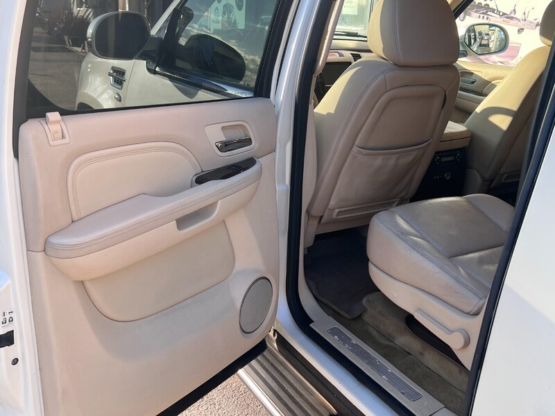 Cadillac Escalade vaihtoauto