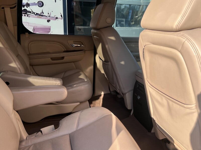 Cadillac Escalade vaihtoauto