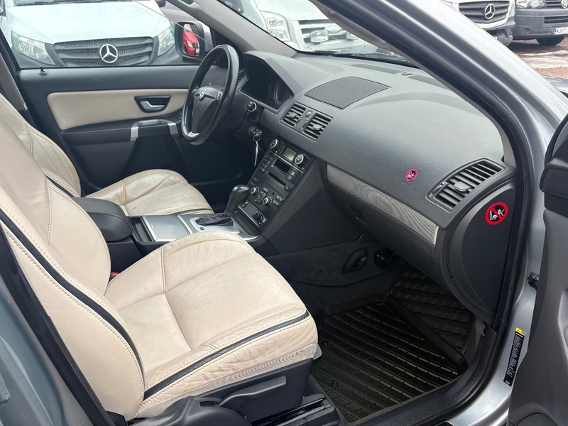 Volvo XC90 vaihtoauto