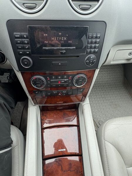 Mercedes-Benz ML vaihtoauto