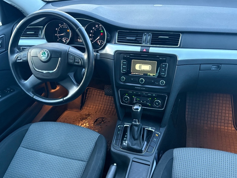 Skoda Superb vaihtoauto