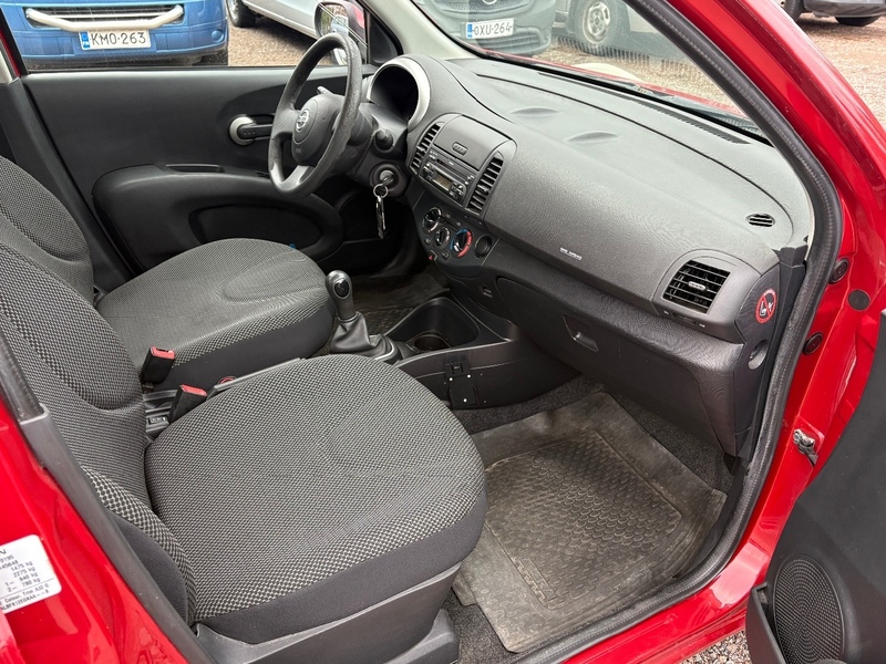 Nissan Micra vaihtoauto
