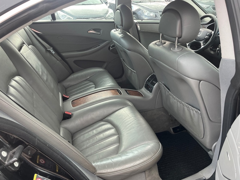 Mercedes-Benz CLS vaihtoauto