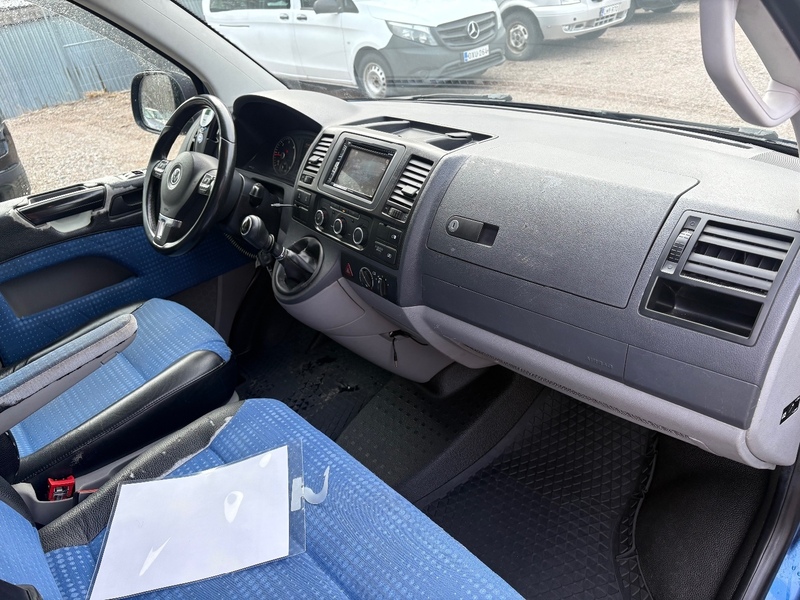 Volkswagen Transporter vaihtoauto