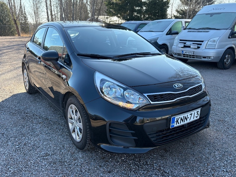 Kia Rio vaihtoauto