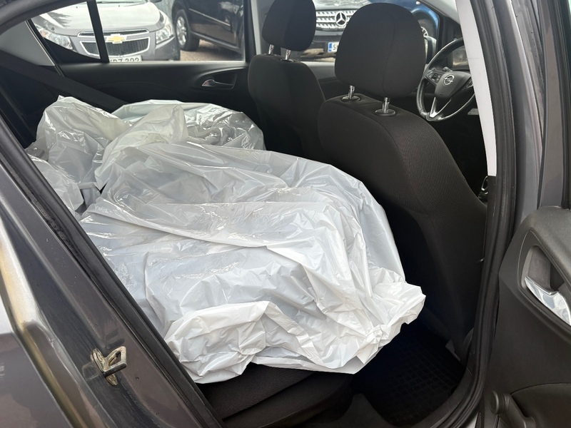 Opel Corsa vaihtoauto