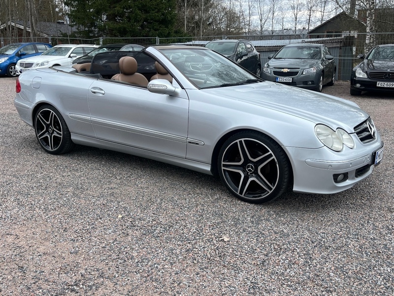 Mercedes-Benz CLK vaihtoauto