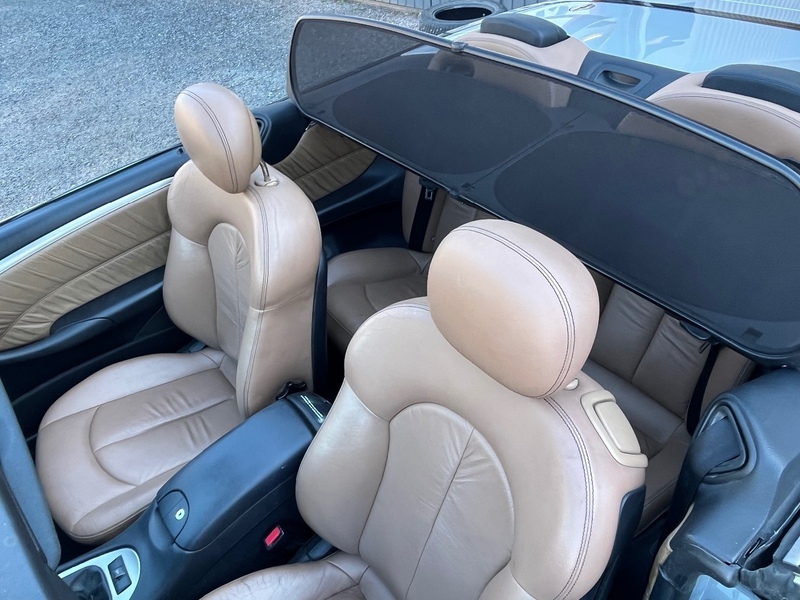 Mercedes-Benz CLK vaihtoauto